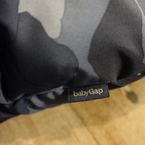 Baby Gap Snow Puffer Suit 0–6 Months Blue Camo Bear Print Warm Winter One-Piece - Picture 8 of 14